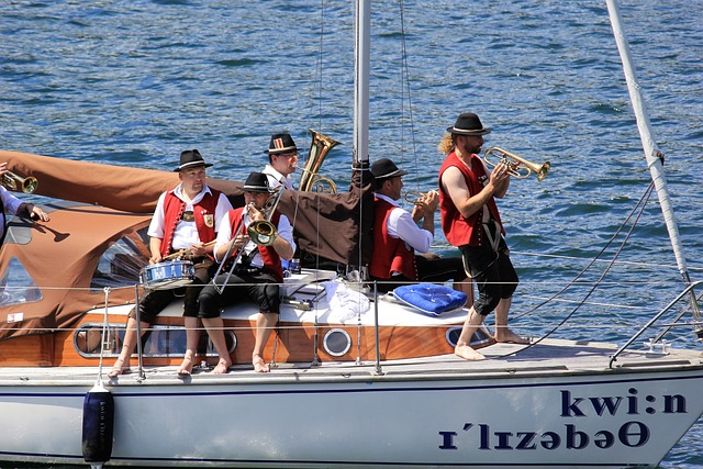 布里斯托尔 布里斯托尔